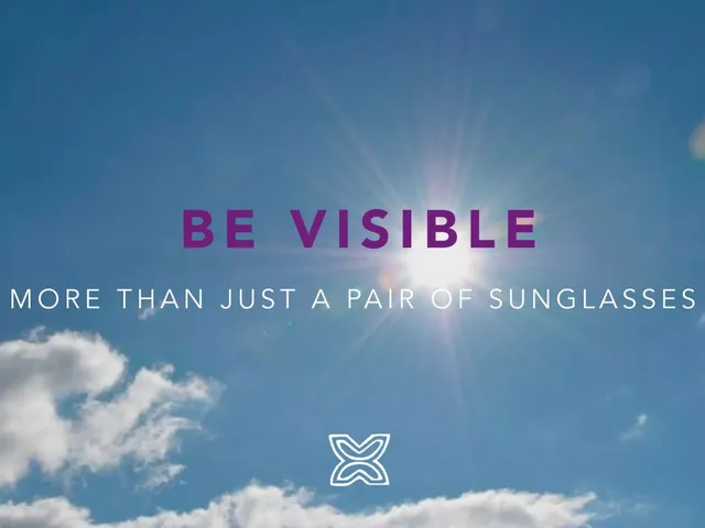 Be Visible pitch deck cover