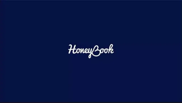 HoneyBook pitch deck cover