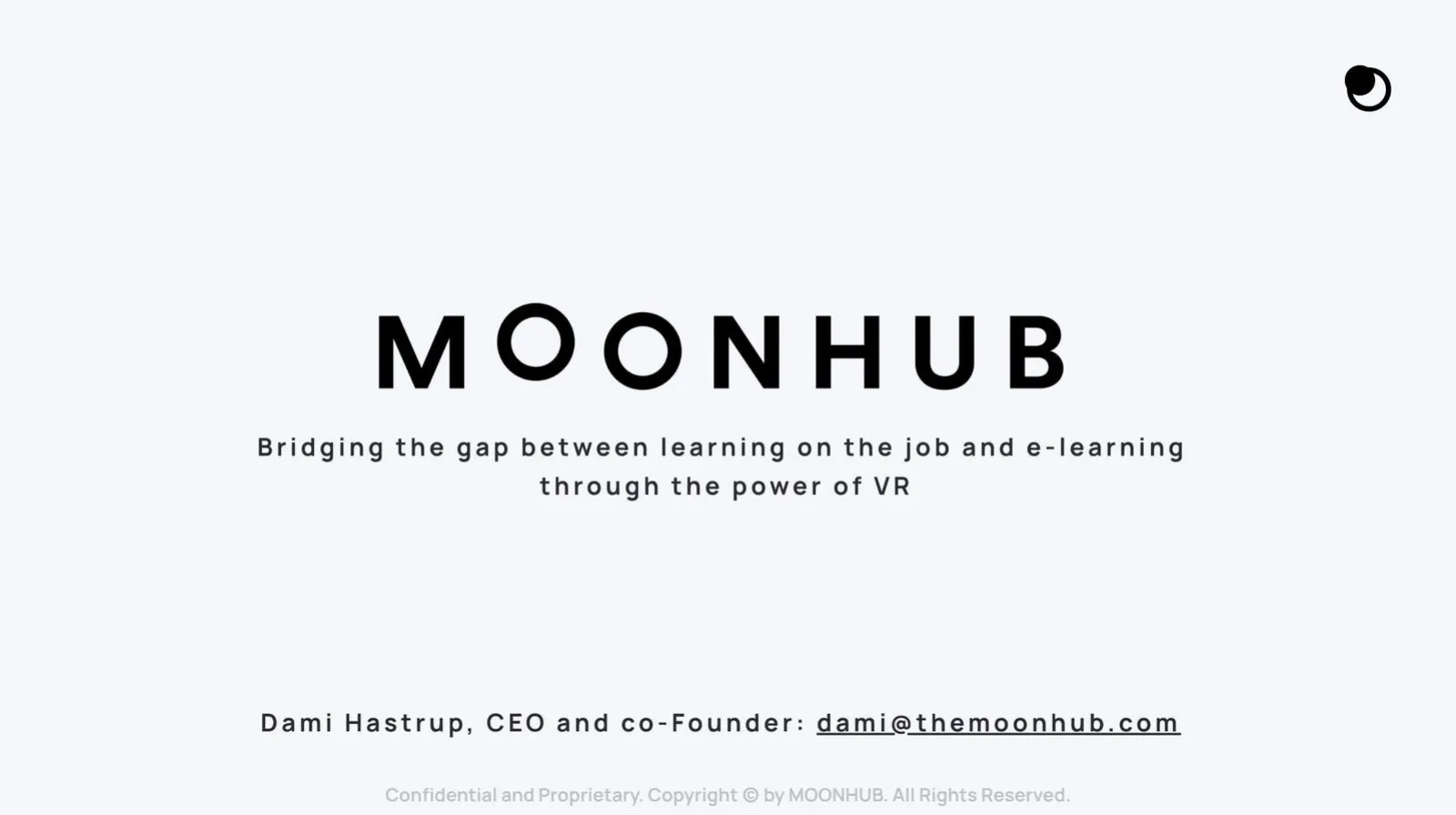 Moonhub pitch deck slide
